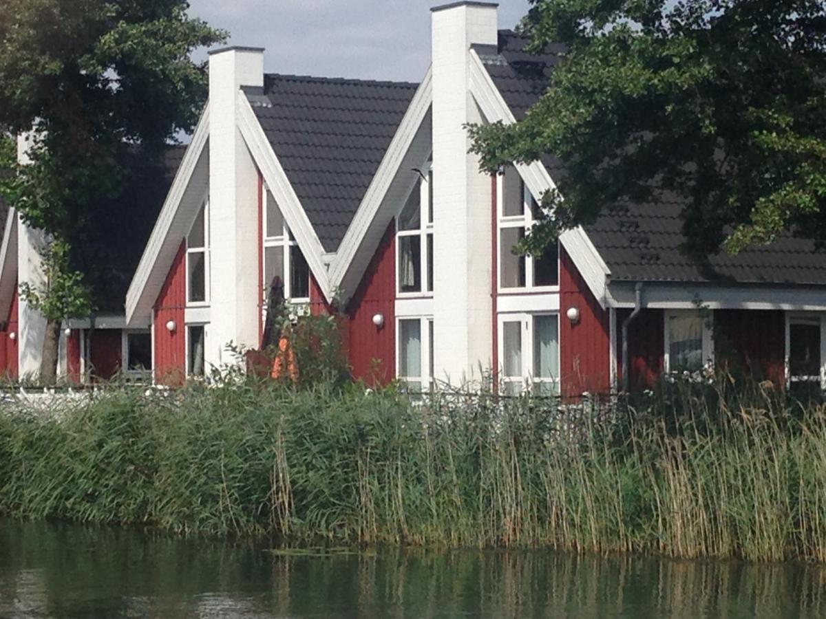 Ferienhaus Mit Wasserterrasse - Mit Sauna Und Kamin - Inklusive Nebenkosten Wendisch Rietz Exteriör bild